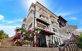 Doada Hotel